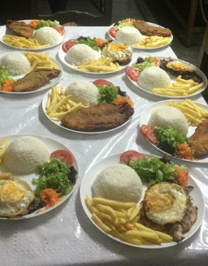 Pousada E Restaurante Frente Mar H グァルジャー エクステリア 写真