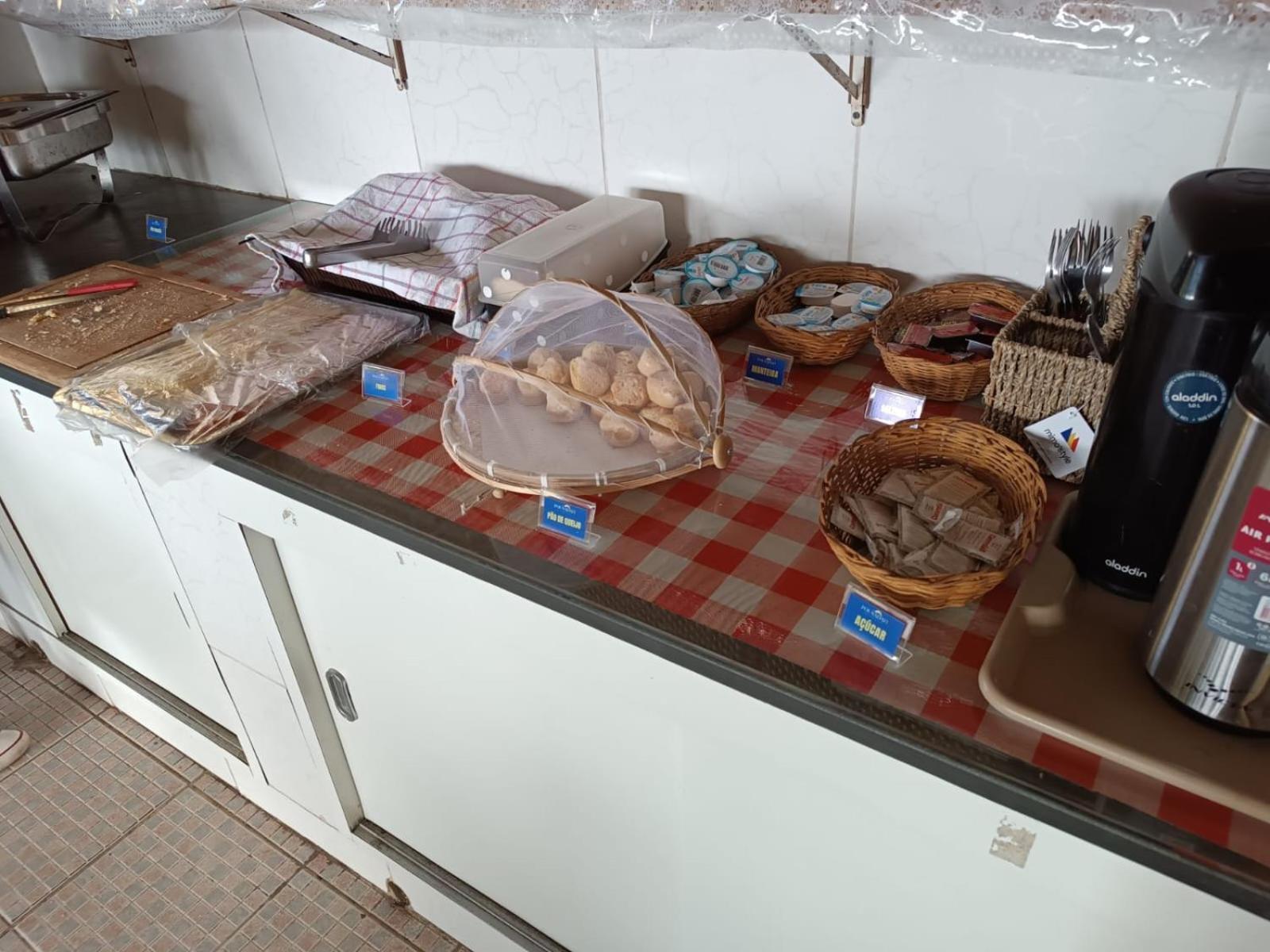 Pousada E Restaurante Frente Mar H グァルジャー エクステリア 写真