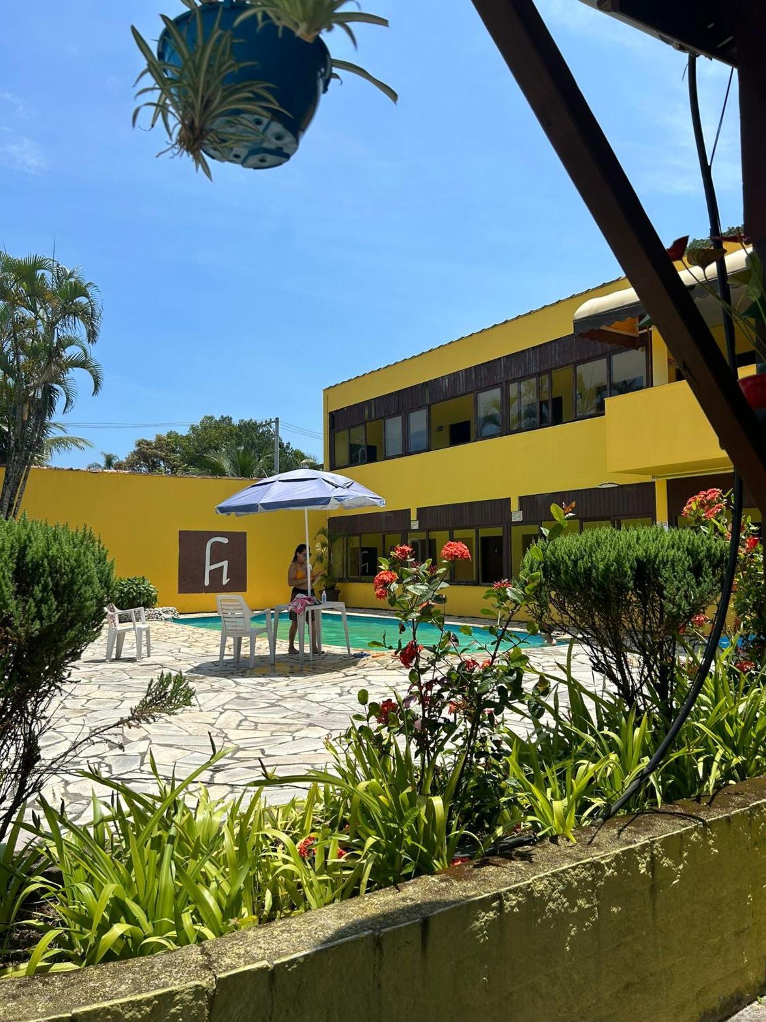 Pousada E Restaurante Frente Mar H グァルジャー エクステリア 写真